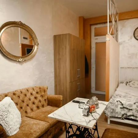 Stan11550 Centar * Lazarevac